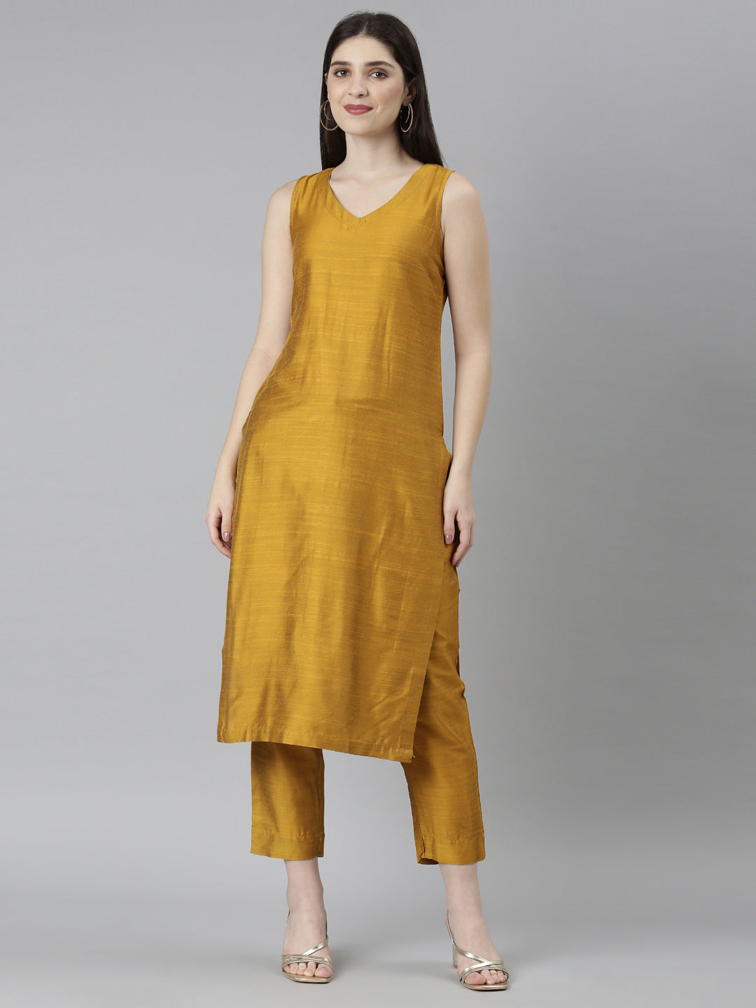 EDIRA Women Mustard Rayon Silk Textured Co-Ord set